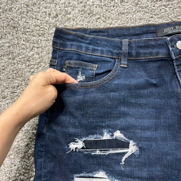 Judy Blue Los Angeles Blue Women Sz 3XL Denim High Rise Distressed Bermuda Short - Picture 3 of 9